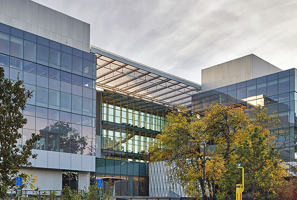 Phil and Penny Knight Campus for Accelerating Scientific Impact